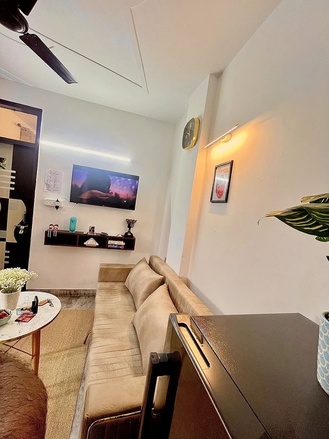 Living room, smart TV and boutique lighting